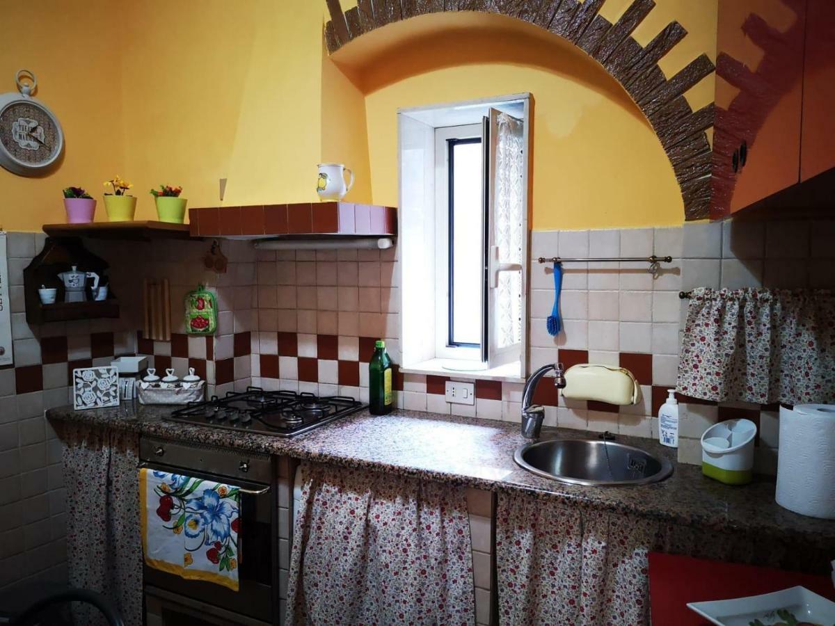 Apartament Charming Vomero Neapol Zewnętrze zdjęcie